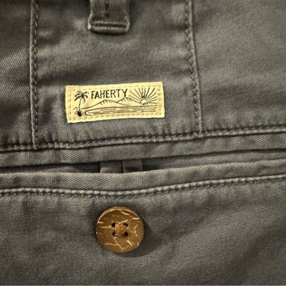 Faherty Island Life Shorts Men’s 32 Navy Blue 9” Inseam Casual Summer Classic - Picture 7 of 12